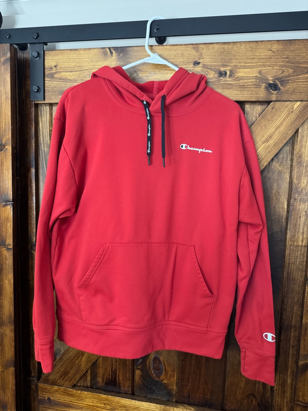 Champion Men’s Medium Red Performance Pullover Hoodie Logo Athletic
